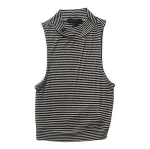 Size Small. Forever 21 black and white crop top